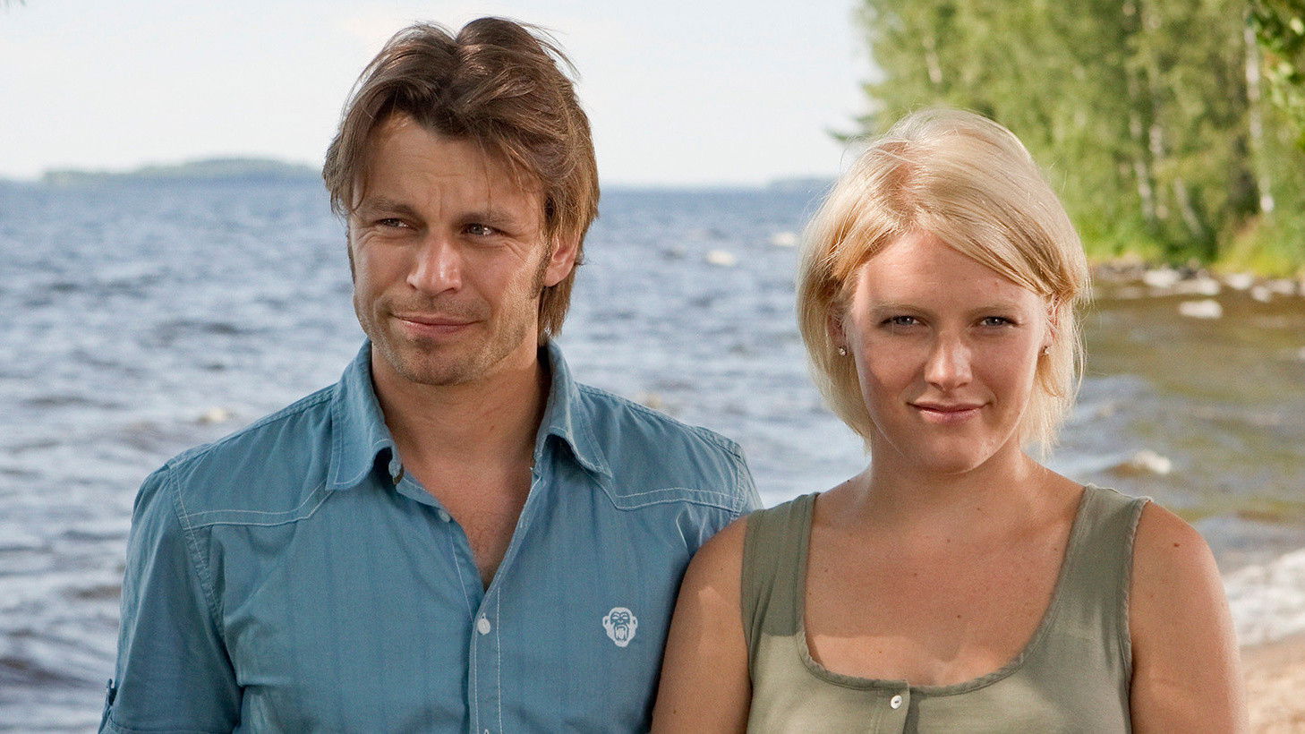 Karjalan kunnailla Background