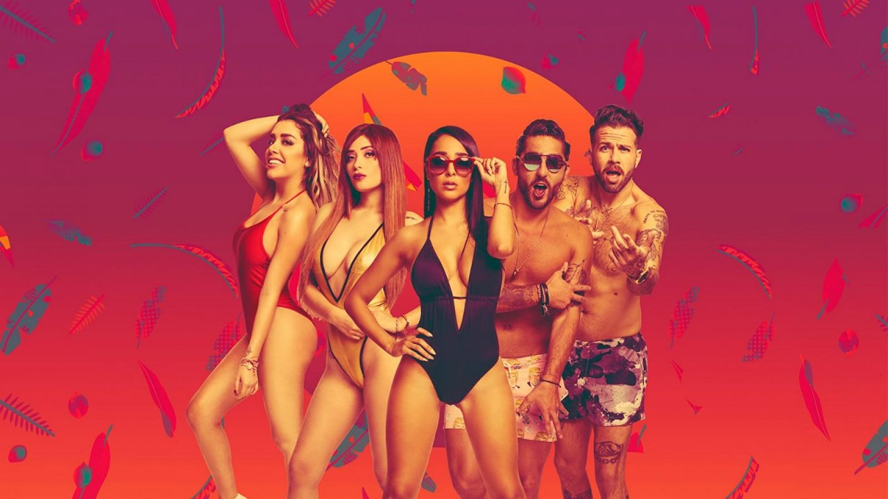 Acapulco Shore Background