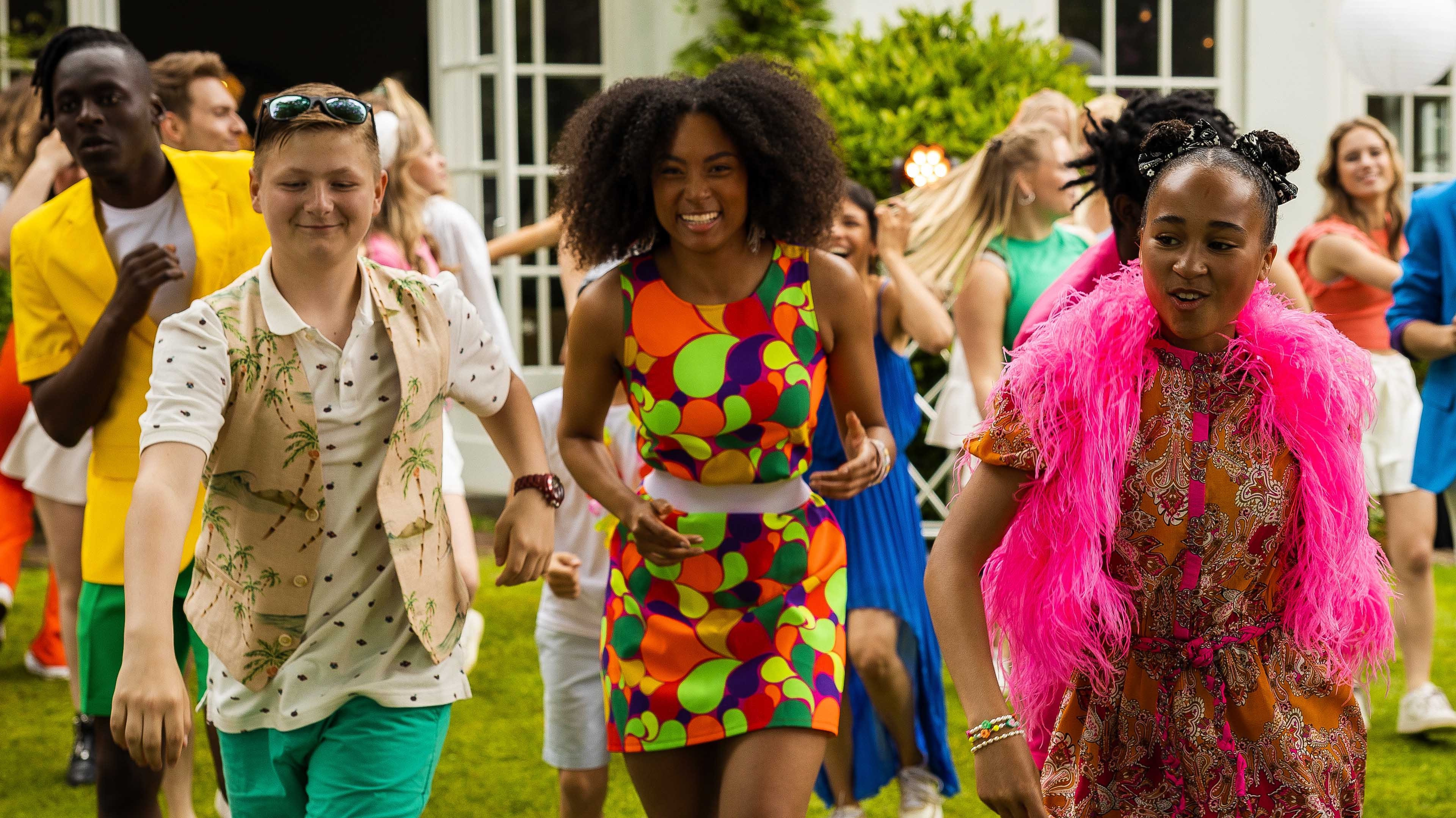 Auntie Rita's Party Background