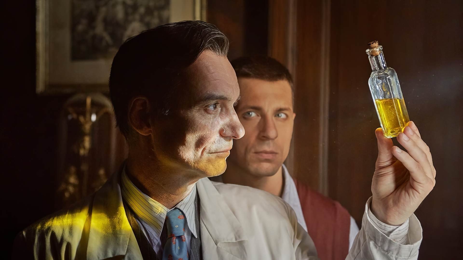 Charlatan Background