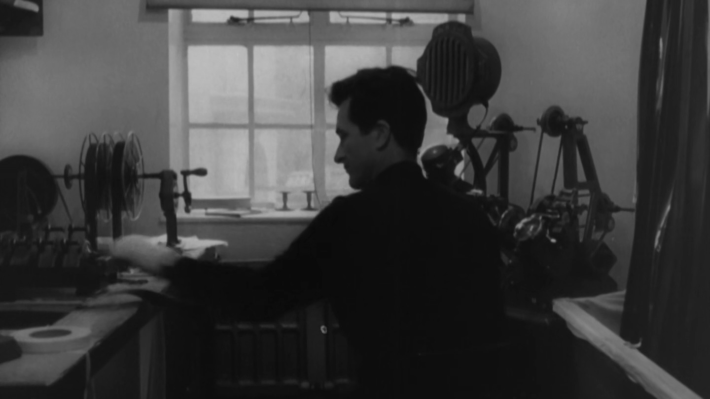 The Epic That Never Was Background