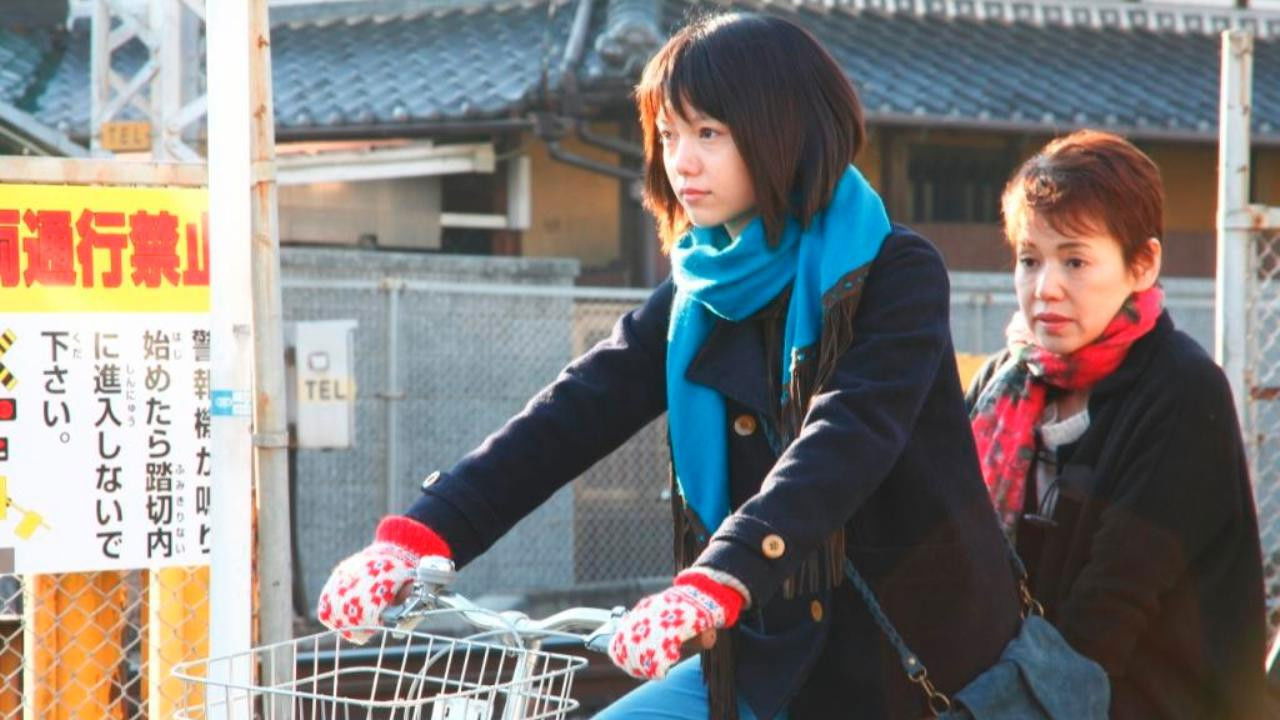 Here Comes the Bride, My Mom! Background