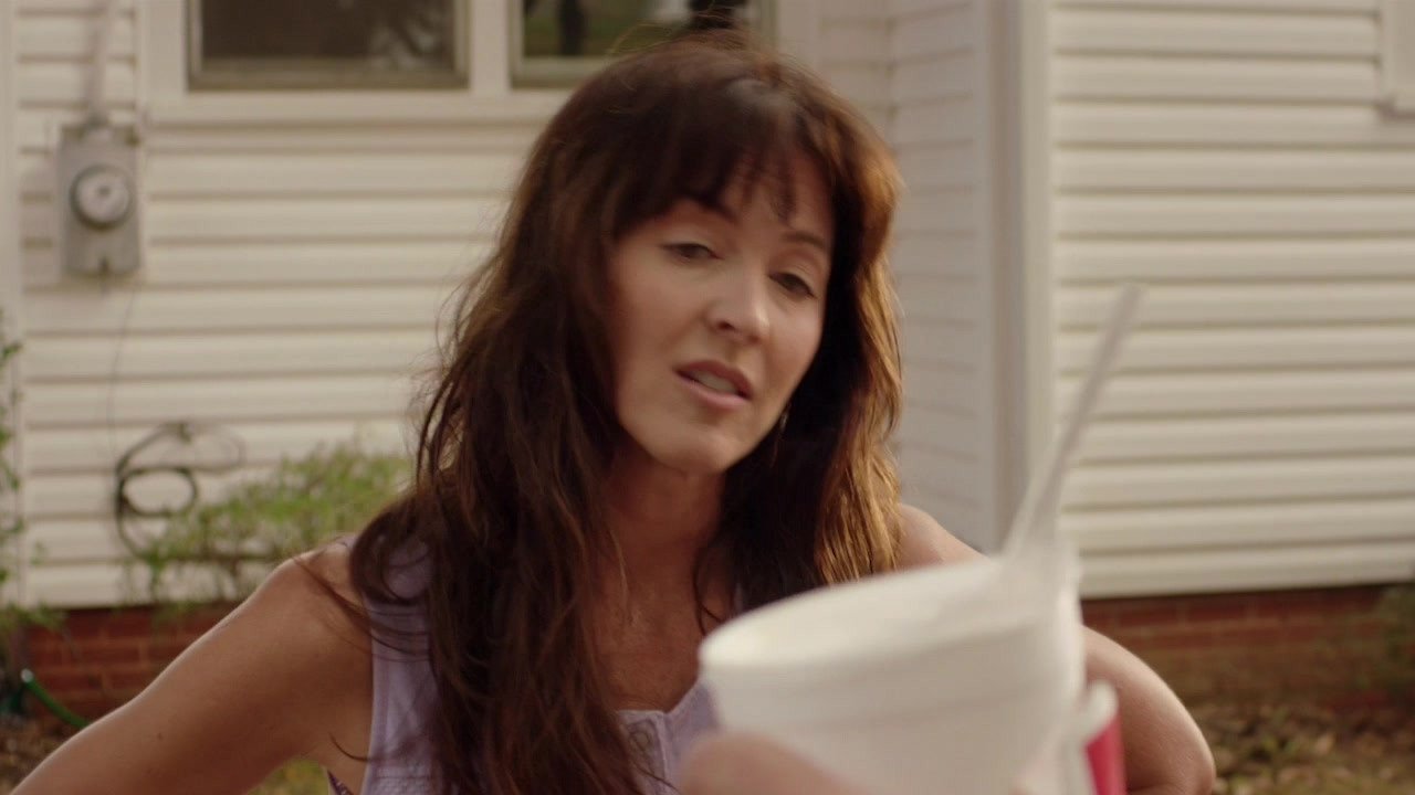 An Innocent Kiss Background