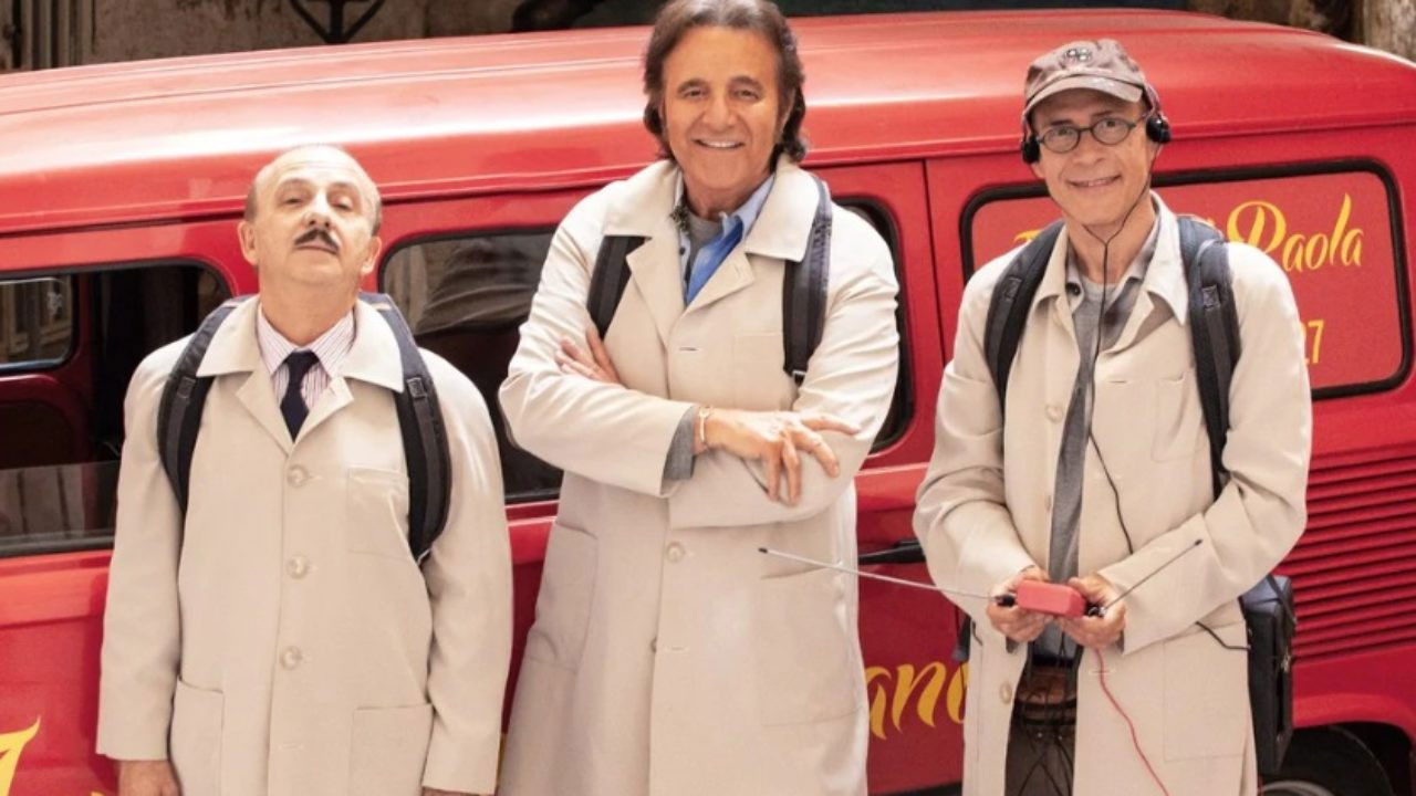 Sono solo fantasmi Background