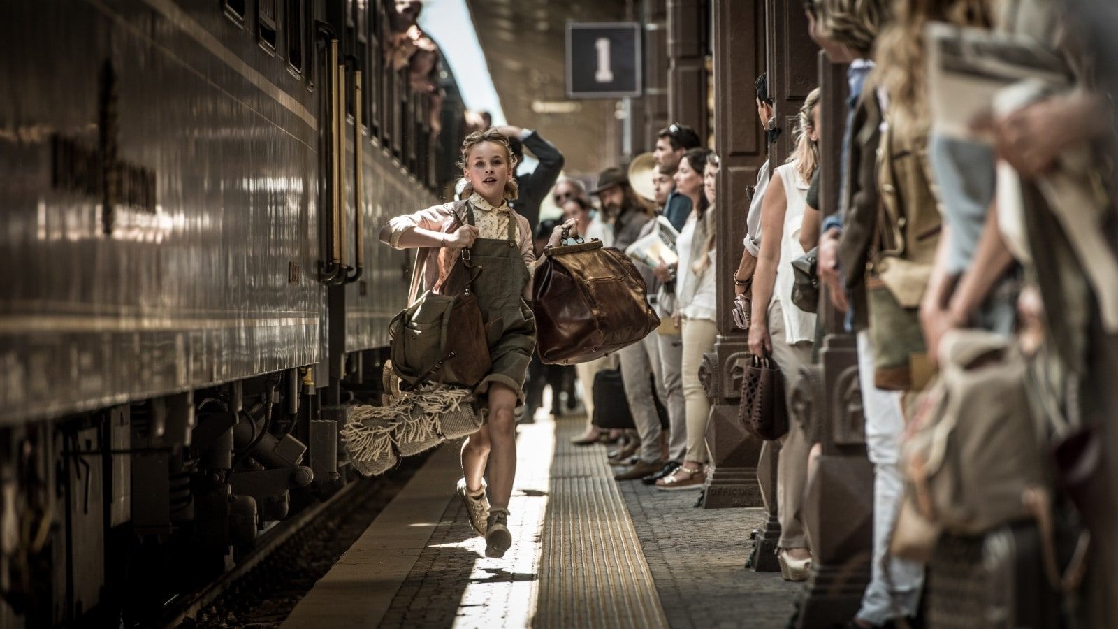 Head Full of Honey Background