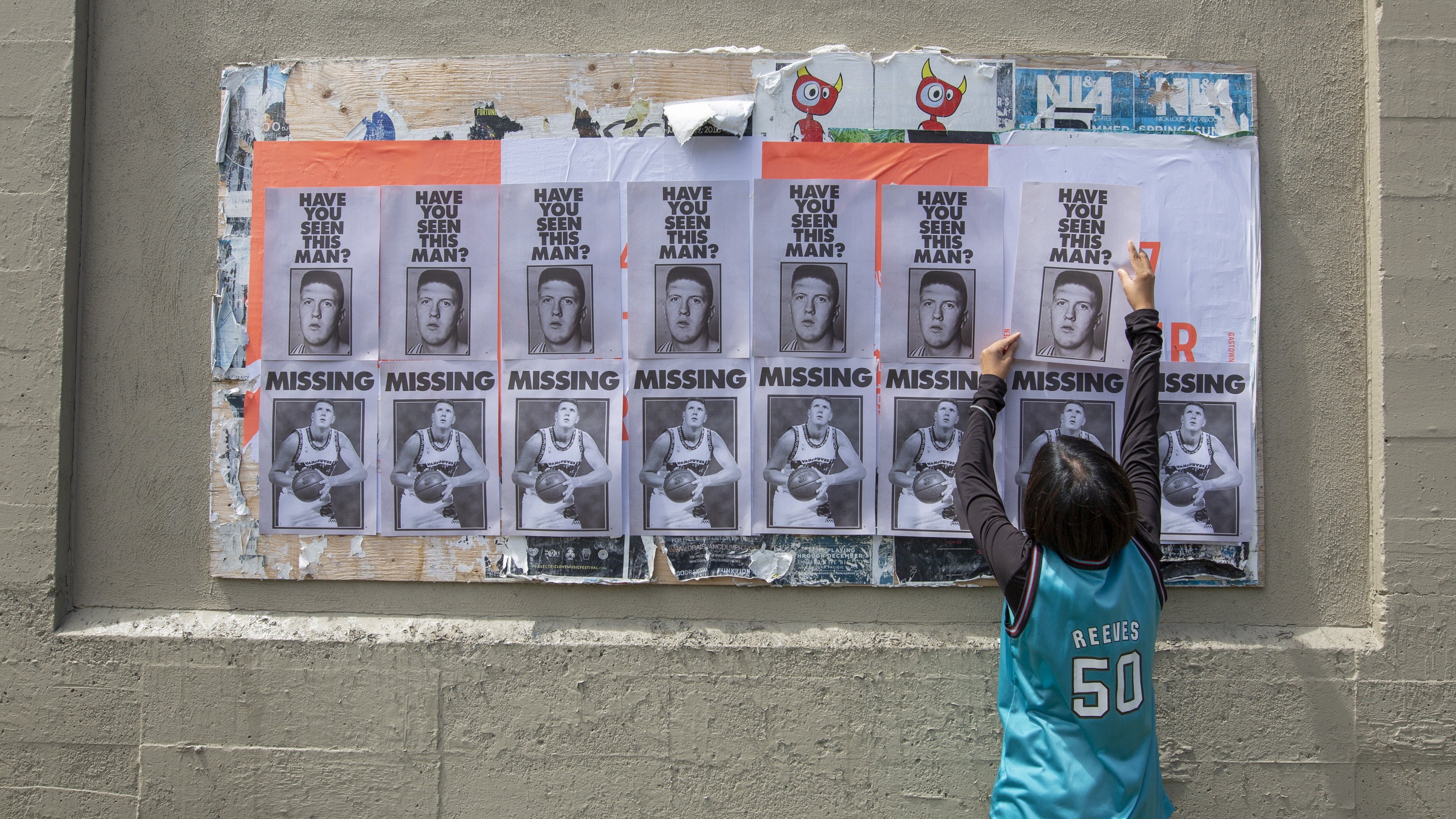 Finding Big Country Background