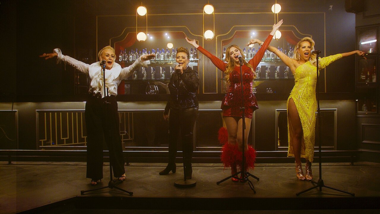 Siempre Reinas Background