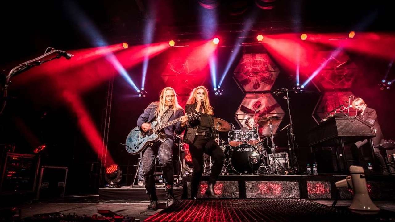 Silly - Wutfänger Background