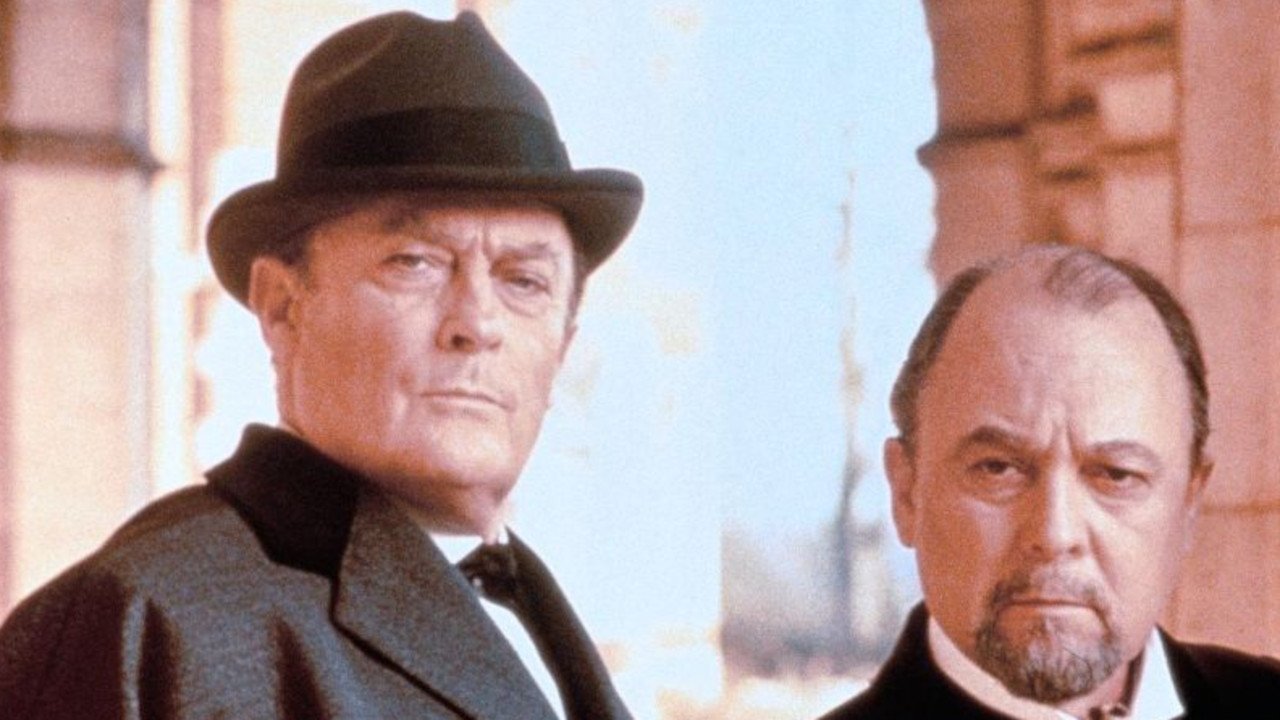 Hands of a Murderer Background