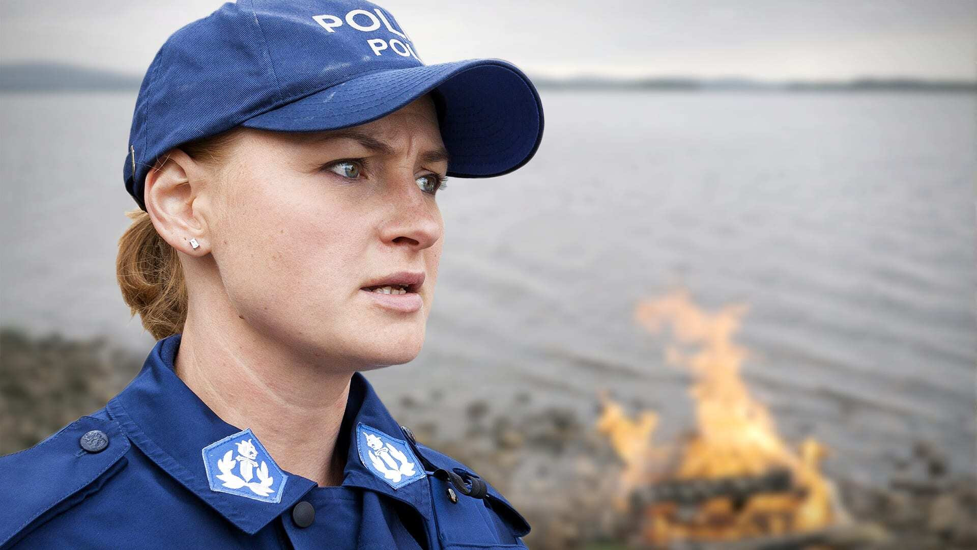 Taivaan tulet Background