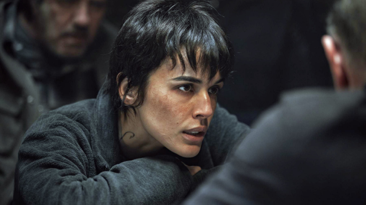 Lobo feroz Background