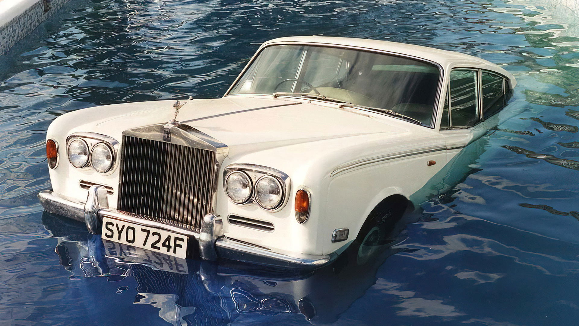 Oasis: Right Here Right Now Background