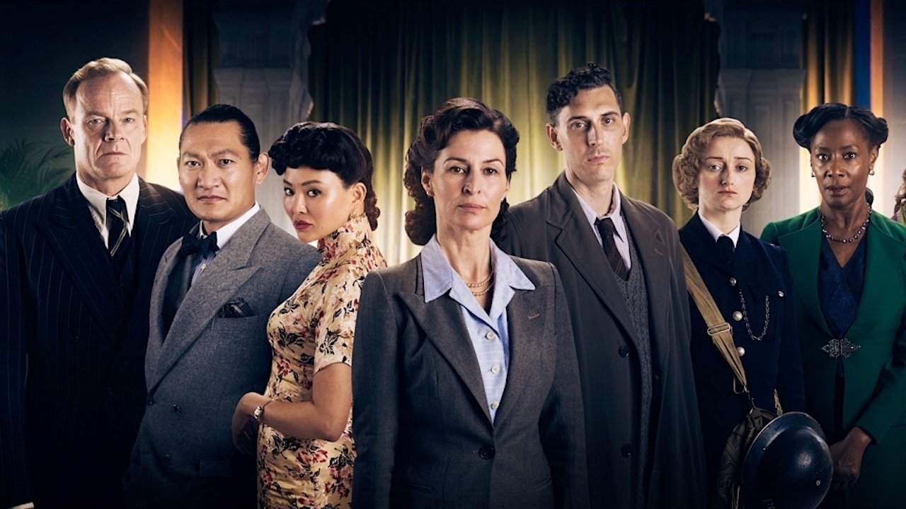 Agatha and the Midnight Murders Background