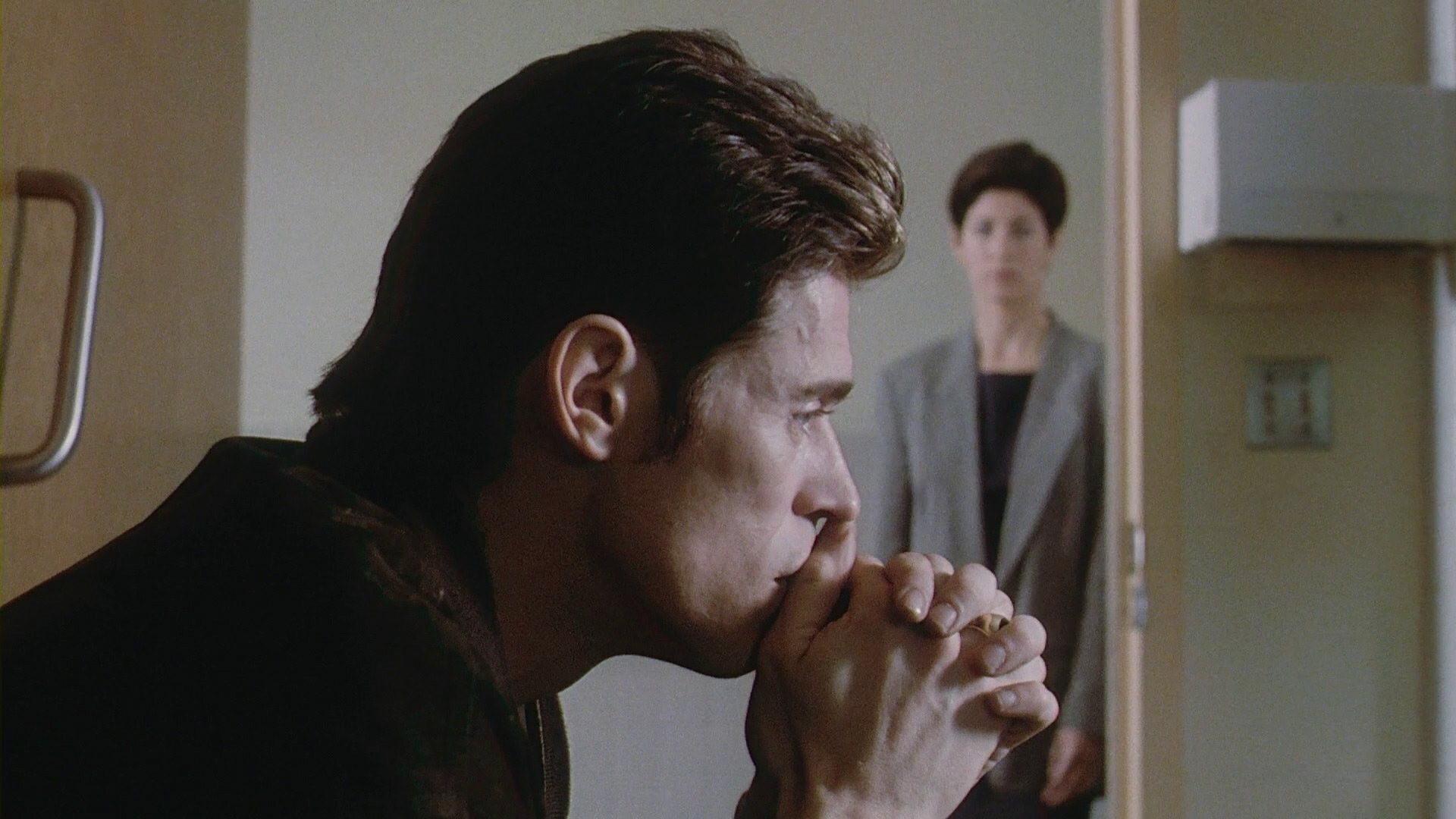 Light Sleeper Background