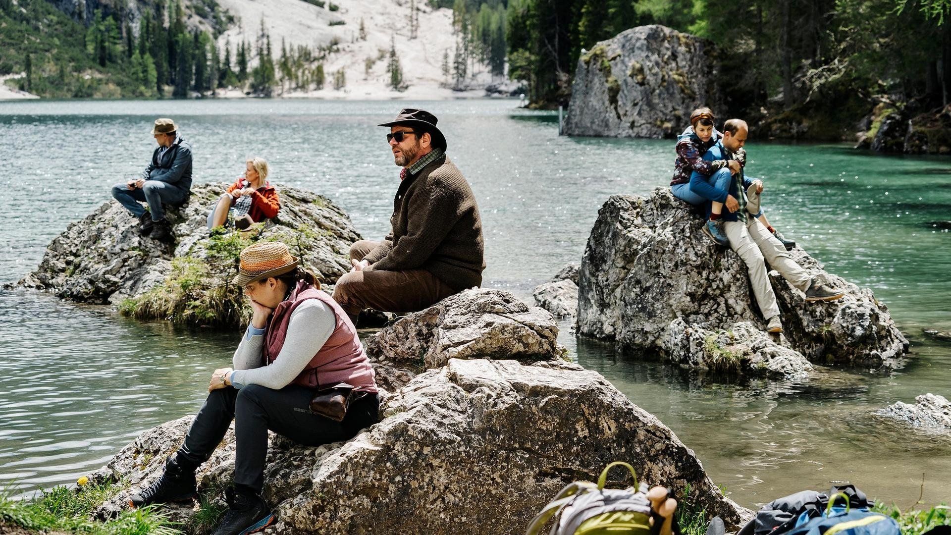 Eine harte Tour Background