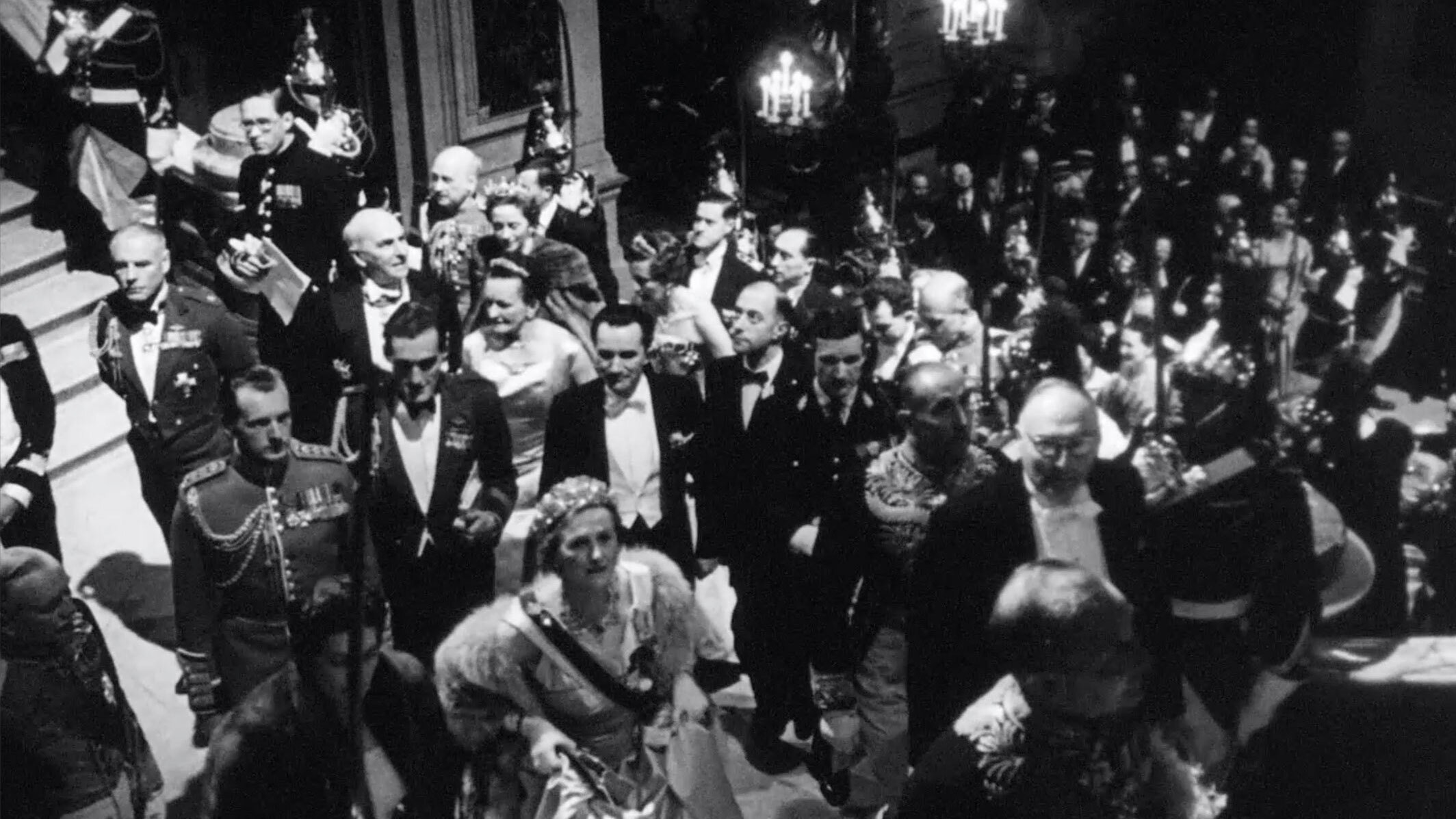 A Night at the Opera Background