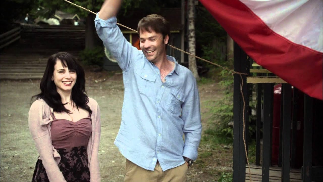 Kiss at Pine Lake Background