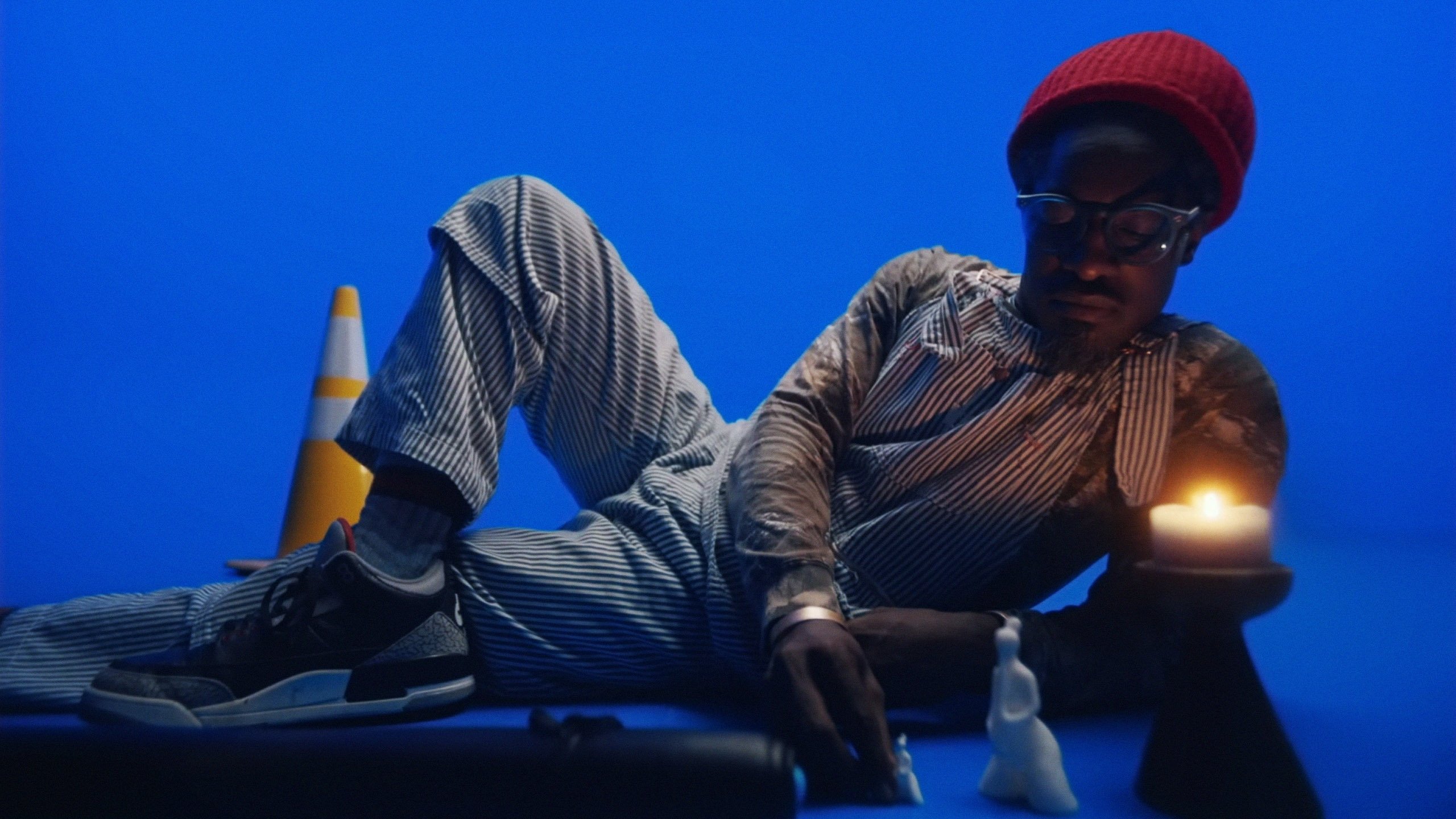 André 3000: New Blue Sun (Listening) Background