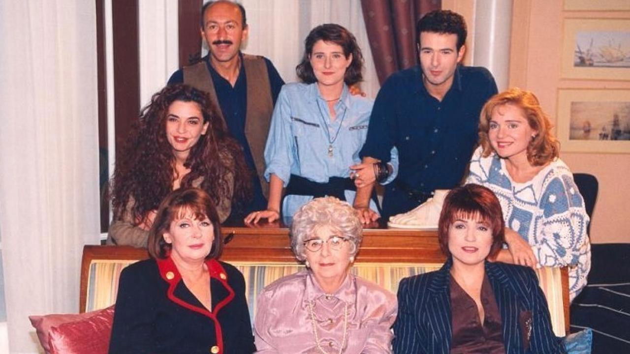 Ntoltse Vita Background