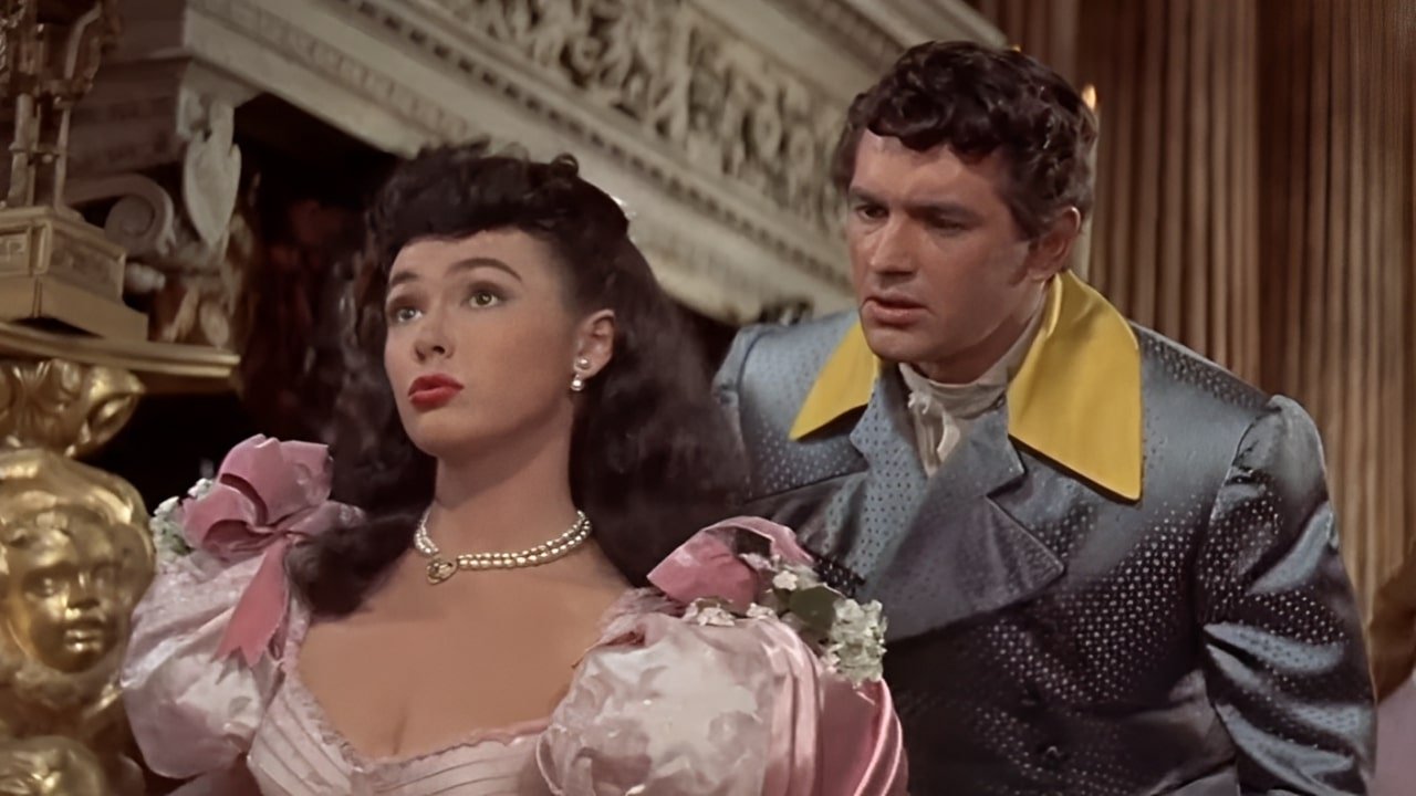 Captain Lightfoot Background