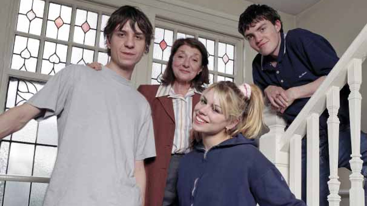 Bella and the Boys Background