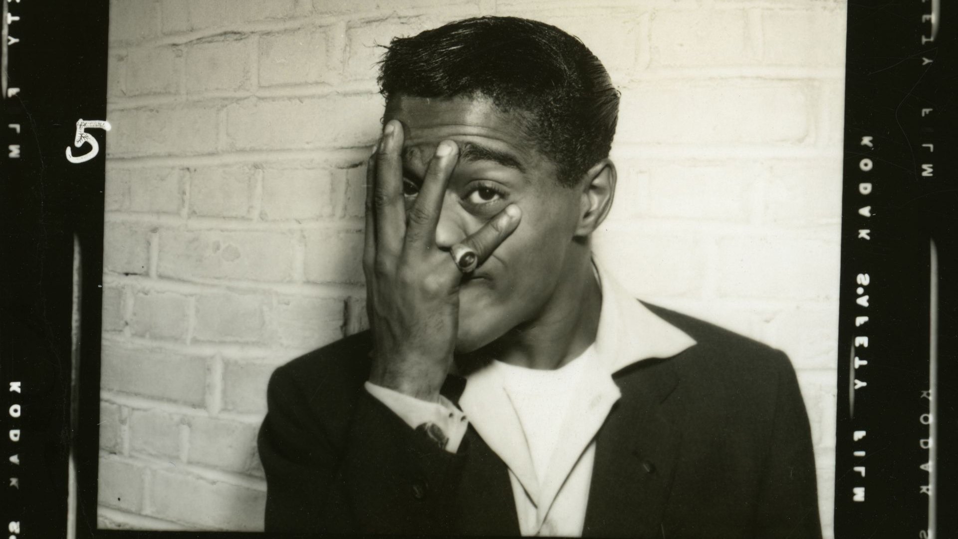 Sammy Davis, Jr.: I've Gotta Be Me Background