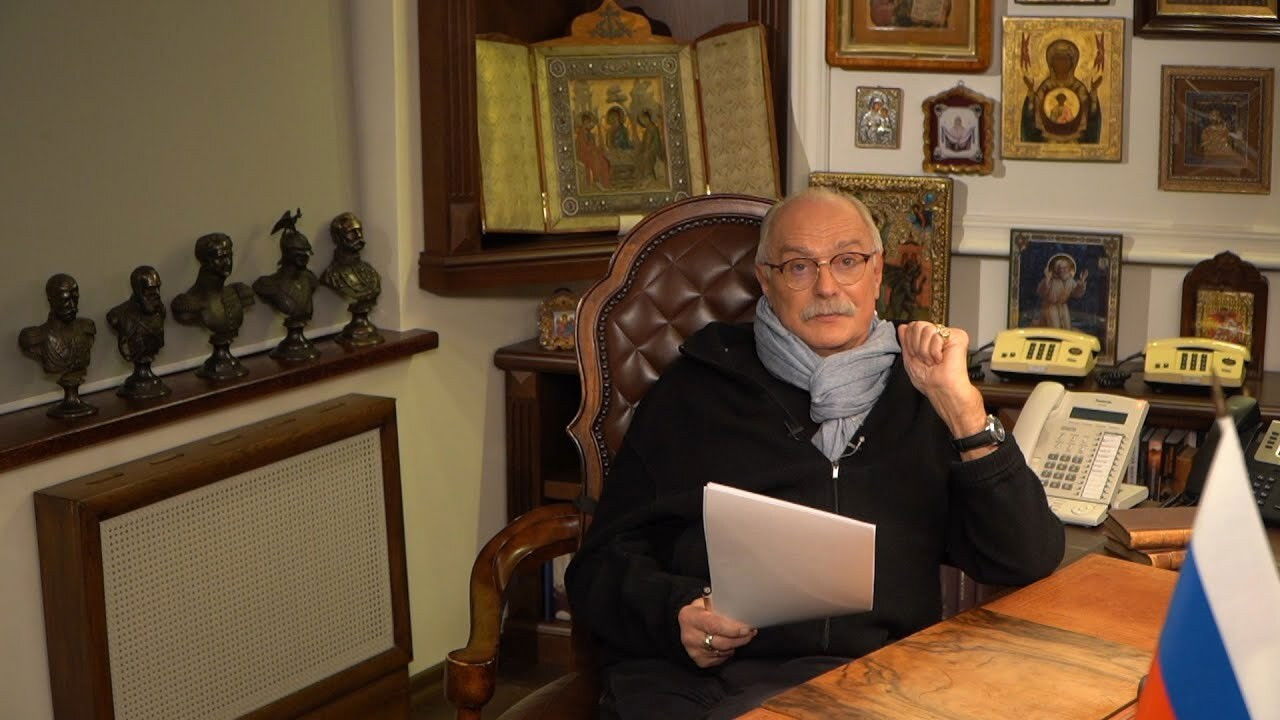 БесогонTV «Если папа – коррупция, а мама – двуличие, какой у них будет ребенок?» Background