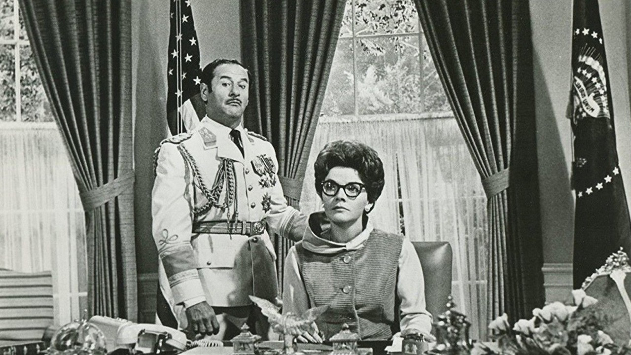 Kisses for My President Background