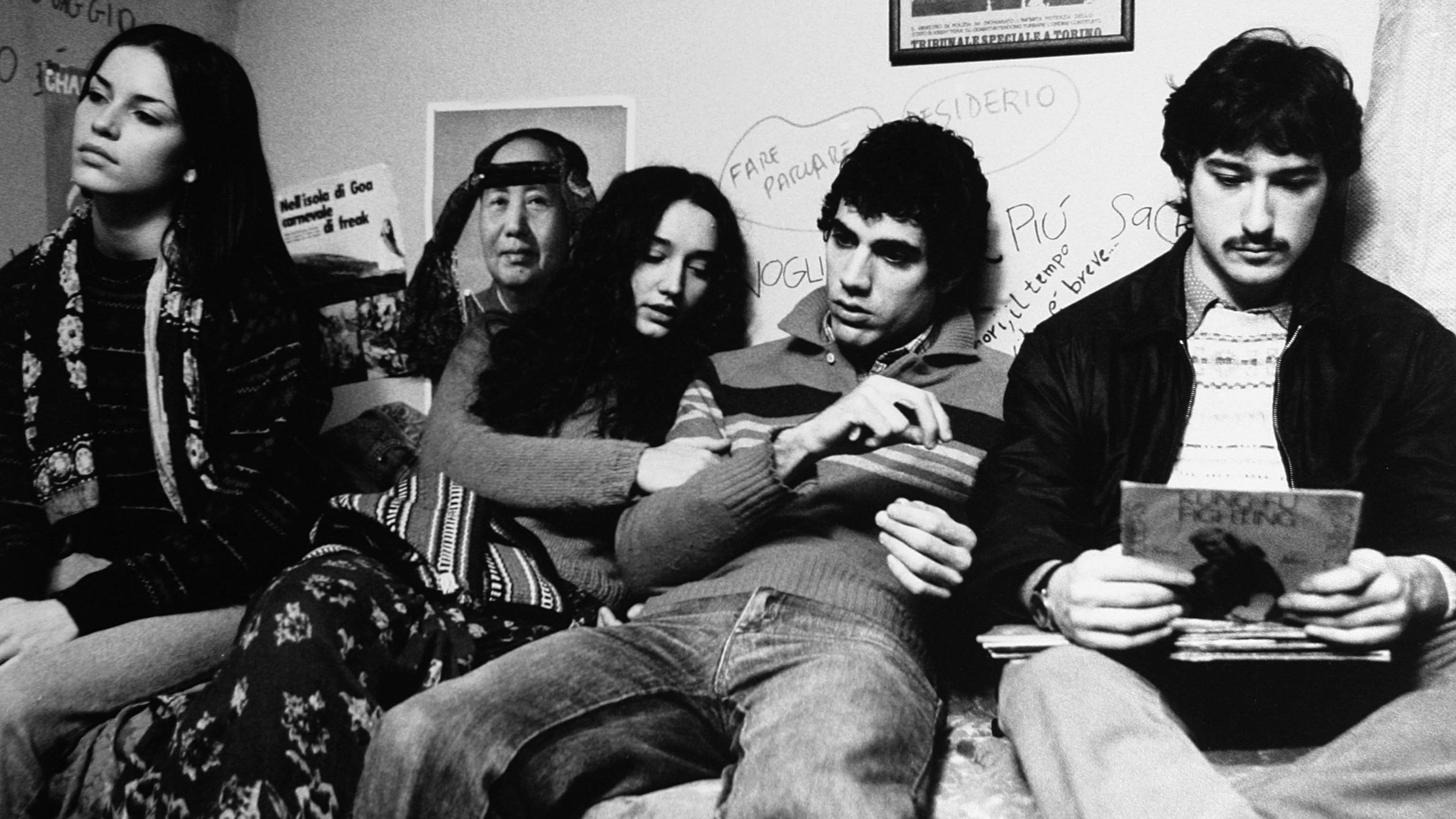 Working Slowly (Radio Alice) Background