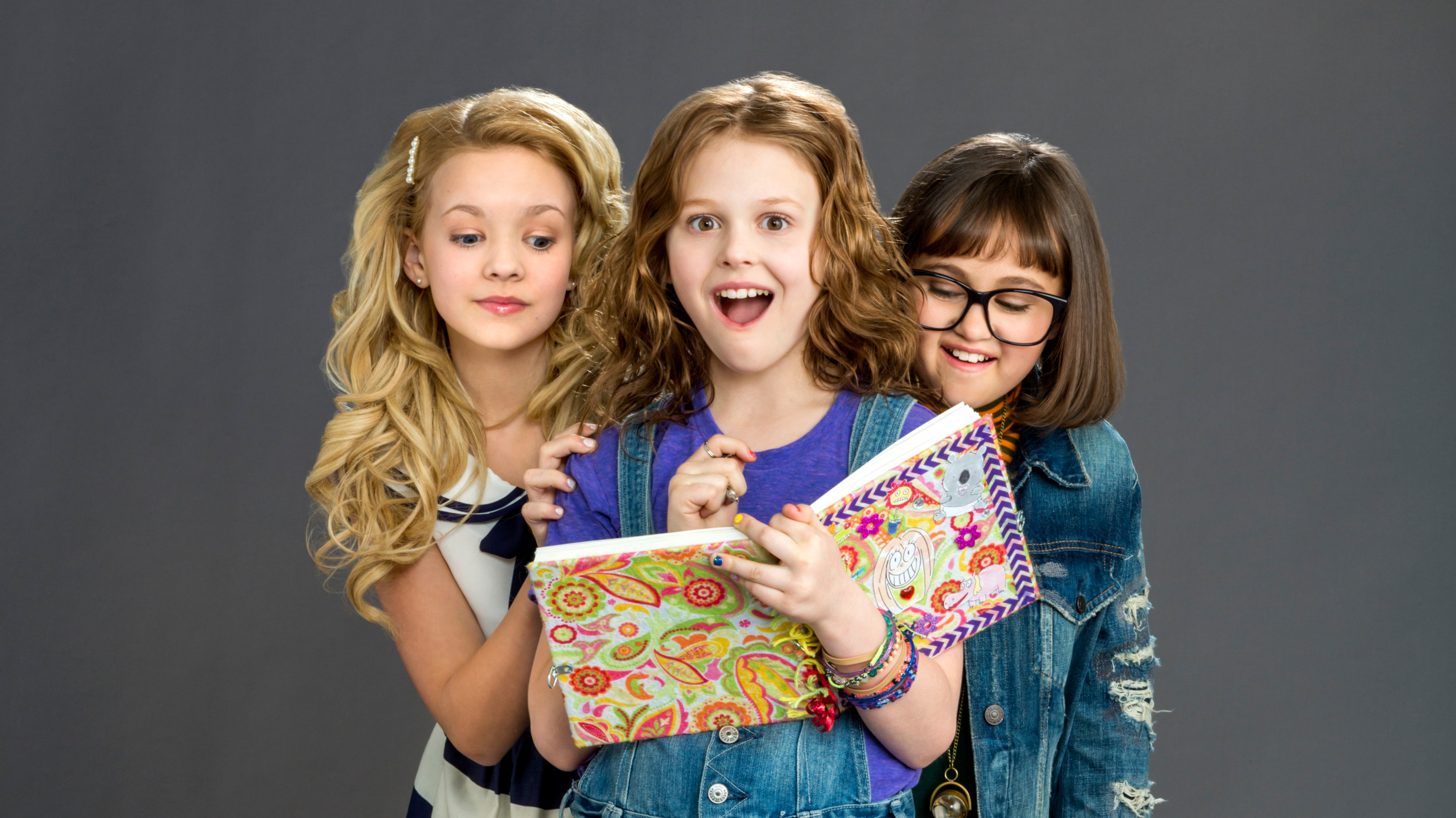 Dear Dumb Diary Background