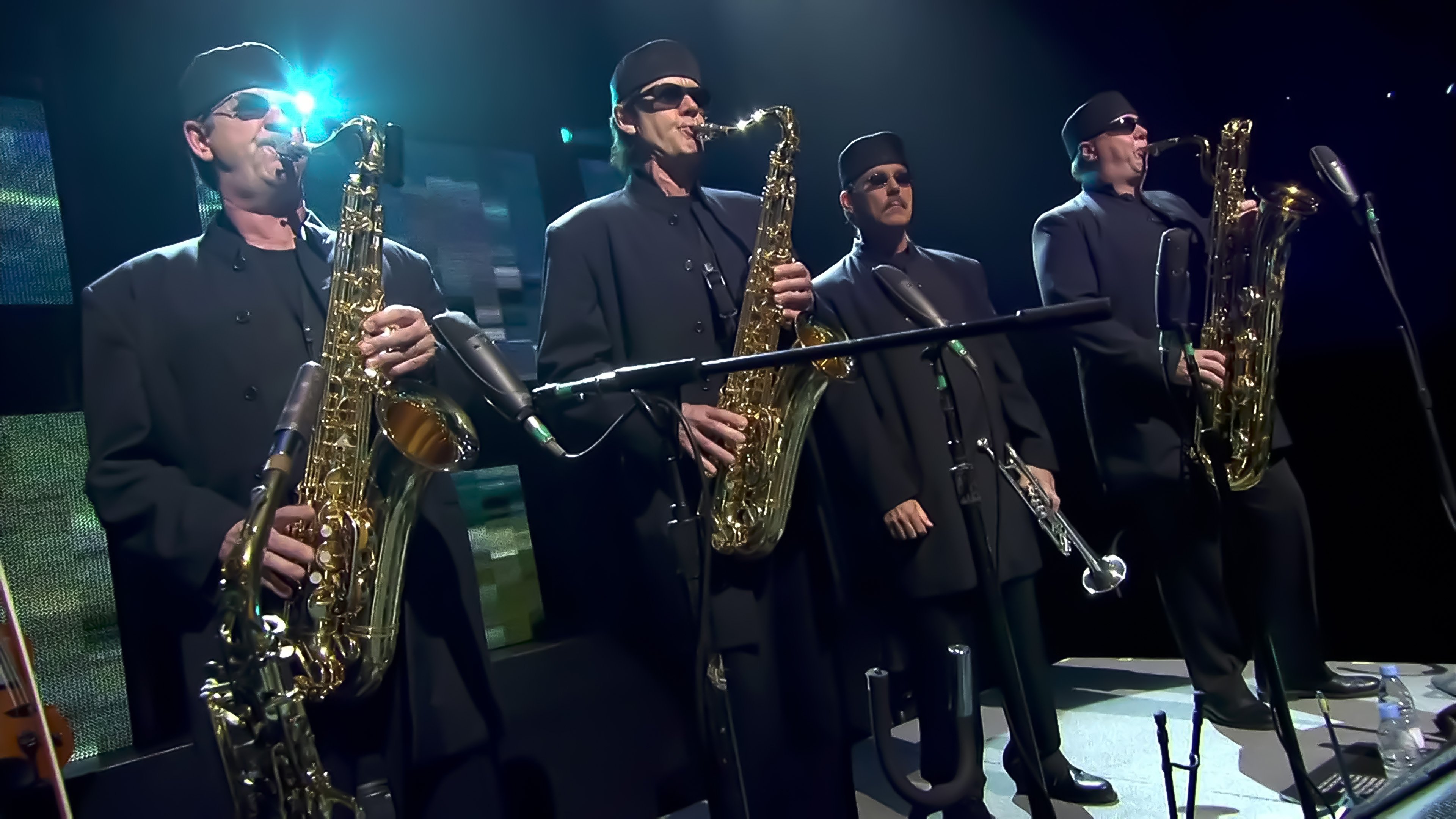 Eagles: Farewell I Tour - Live from Melbourne Background