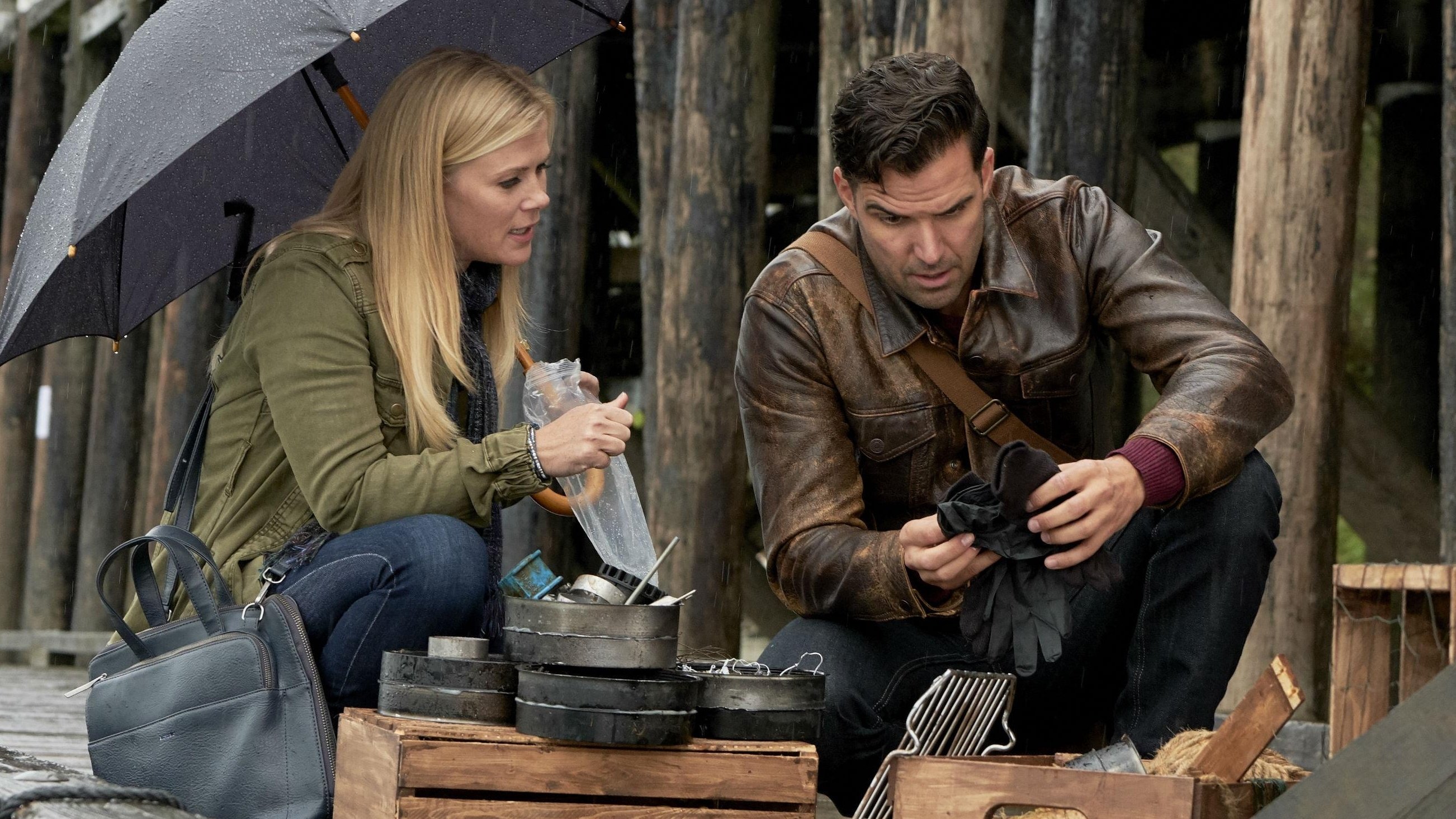 Chronicle Mysteries: The Wrong Man Background