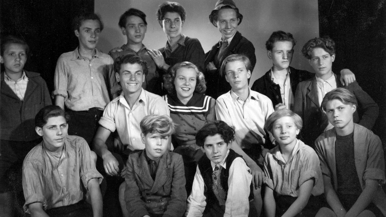 1-2-3 Corona Background