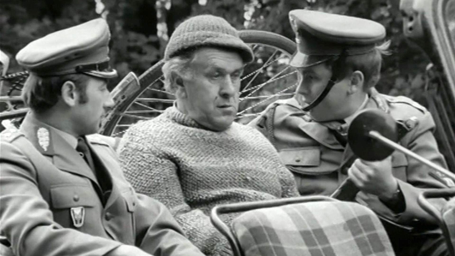 Przygody psa Cywila Background