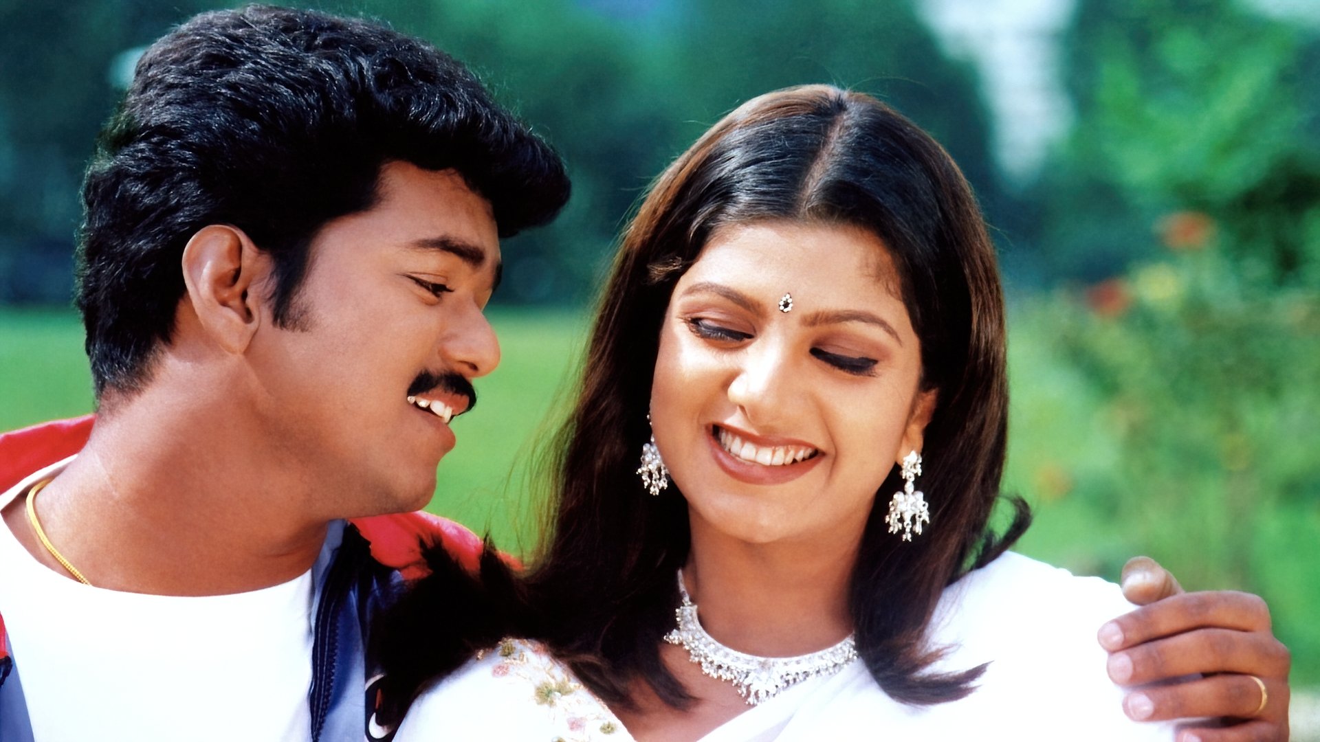 Endrendrum Kadhal Background