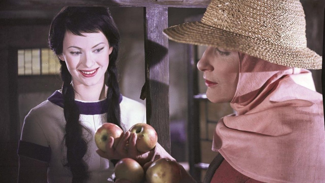 Snow White Background