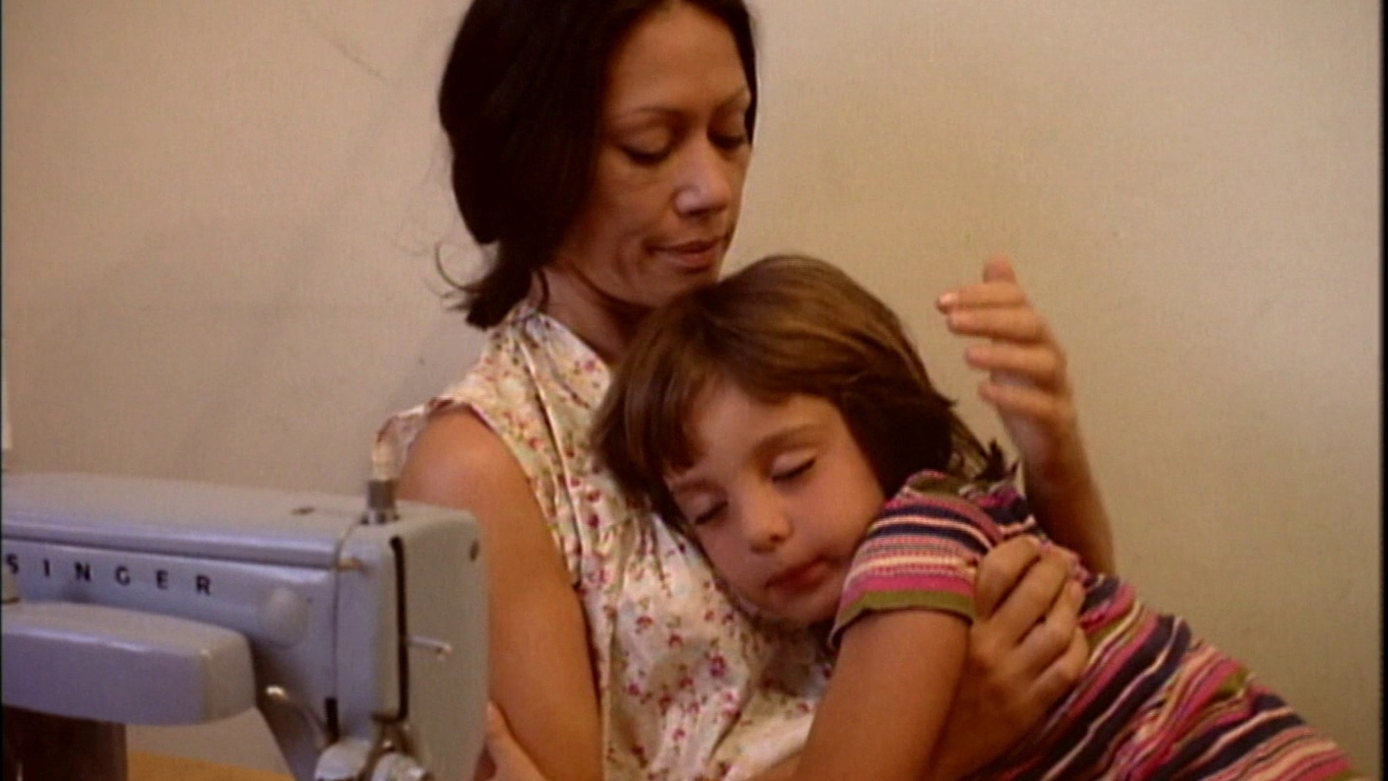 Tati, a Garota Background