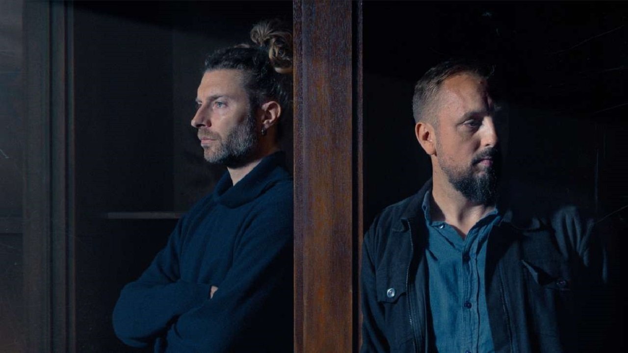 Nogen ved noget om Louise Borglit Background