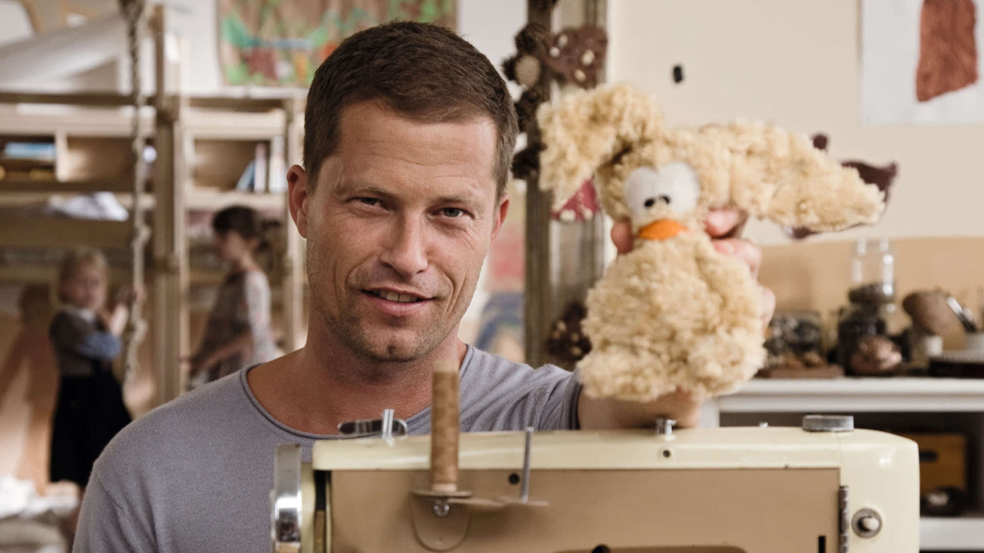 Rabbit Without Ears 2 Background