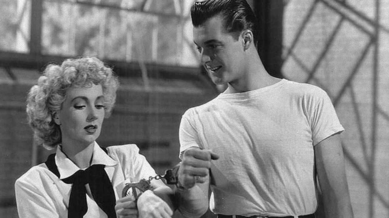 Undercover Maisie Background