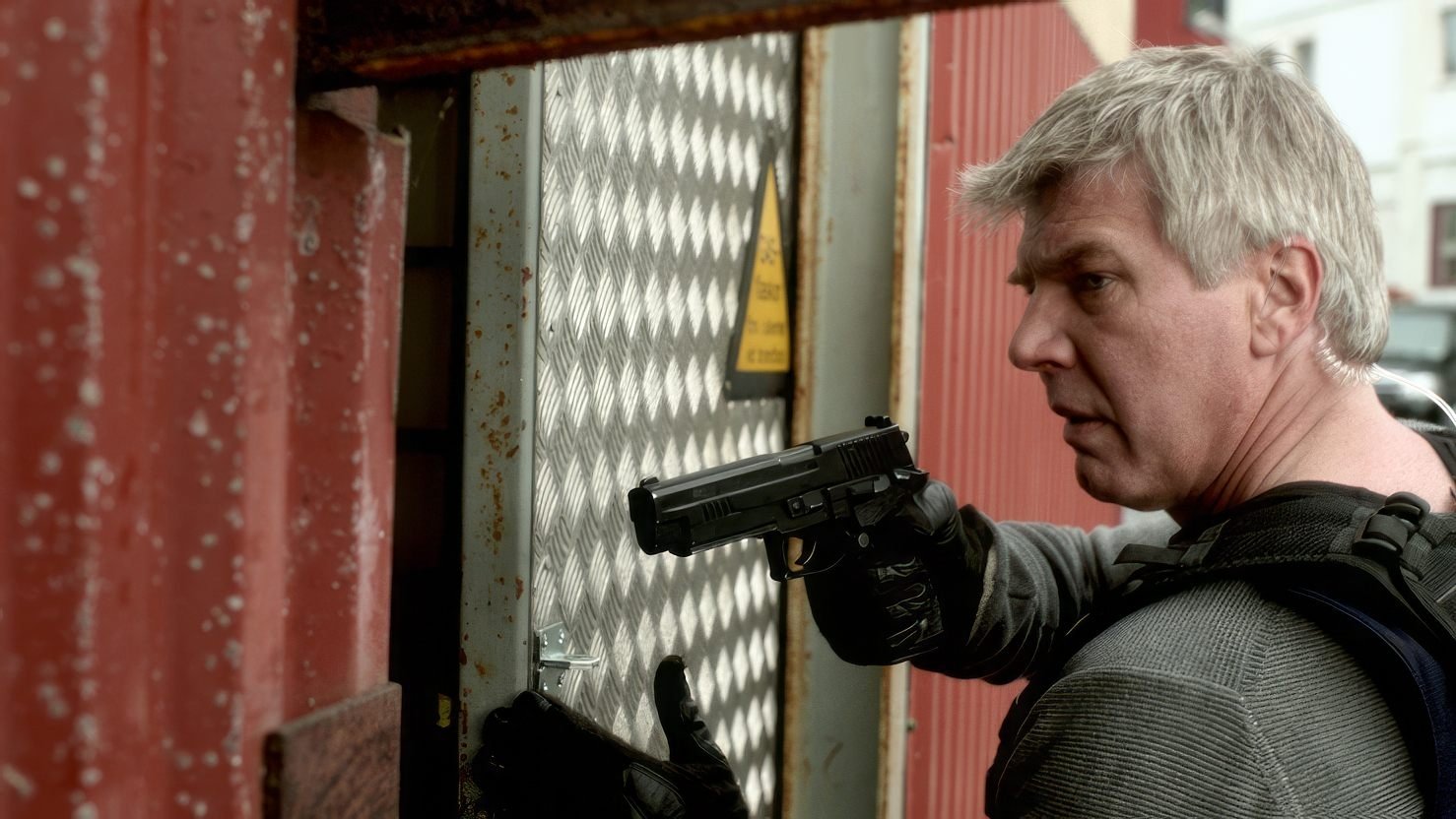 Johan Falk: Barninfiltratören Background