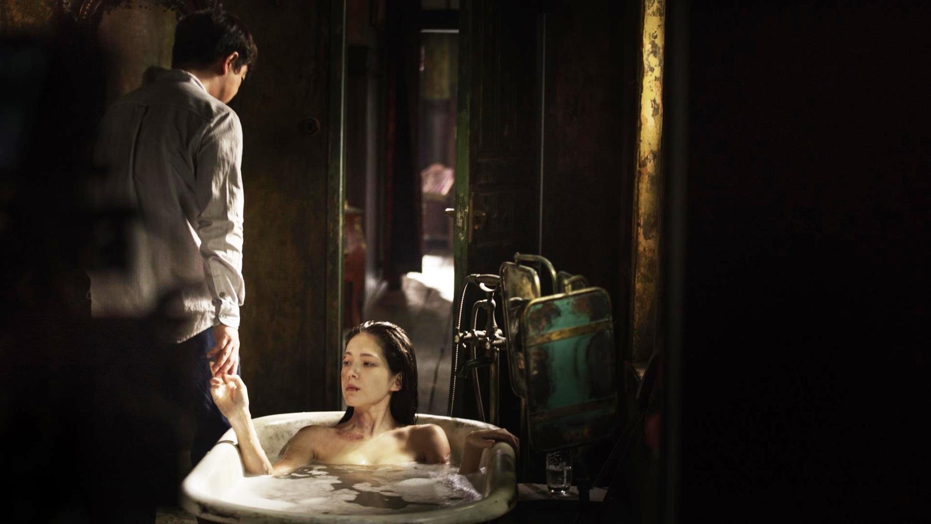 Battle of Memories Background