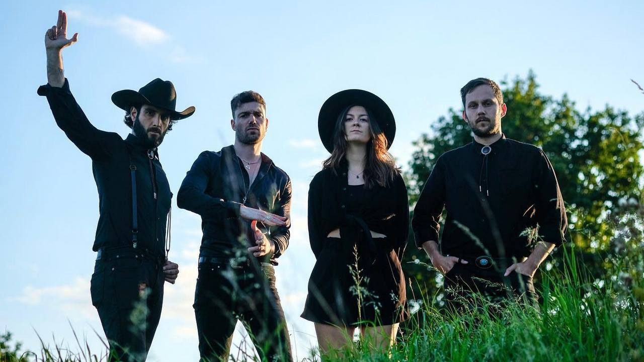 The Hangover Club - Liquid Sunshine Background