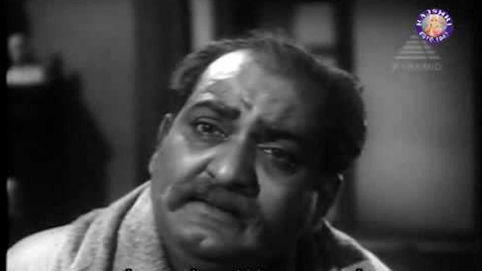 Padikkadha Medhai Background