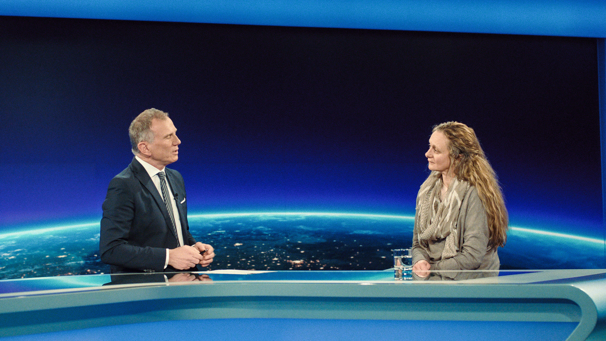 Persona non grata Background