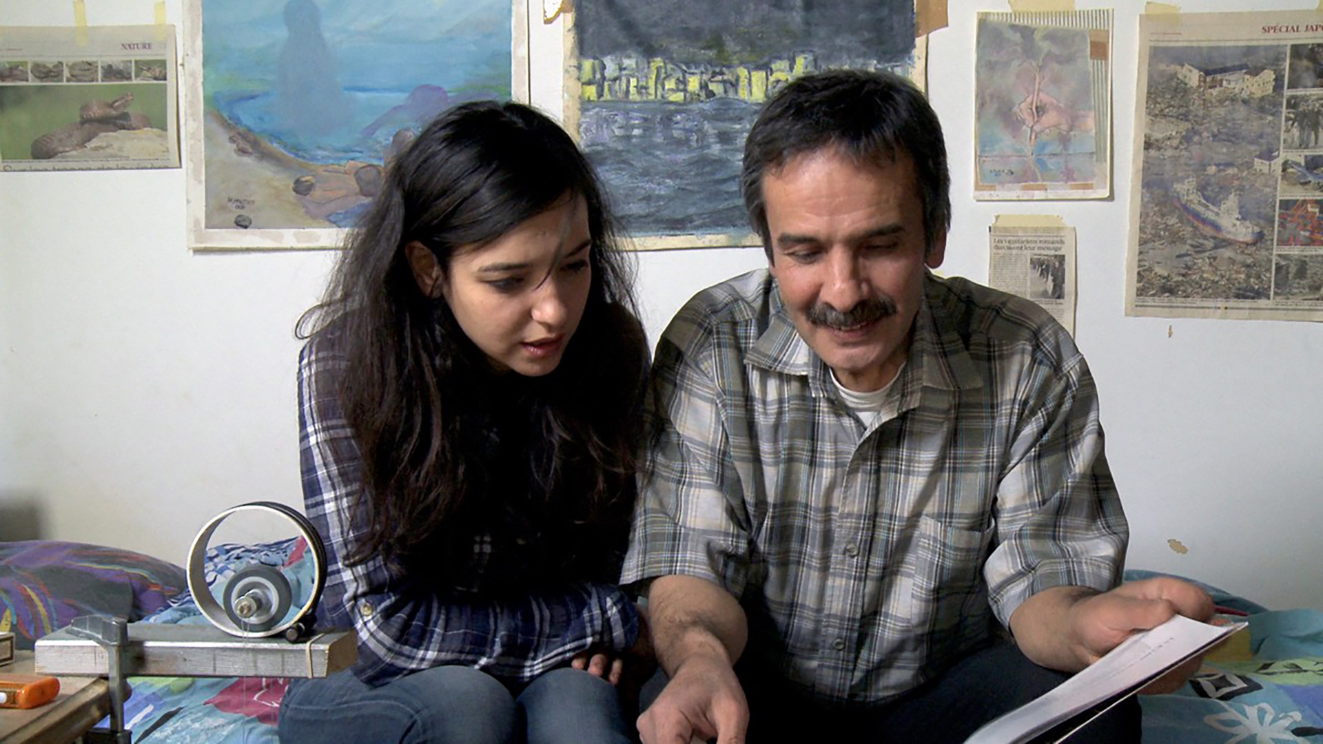 Mon père, la révolution et moi Background