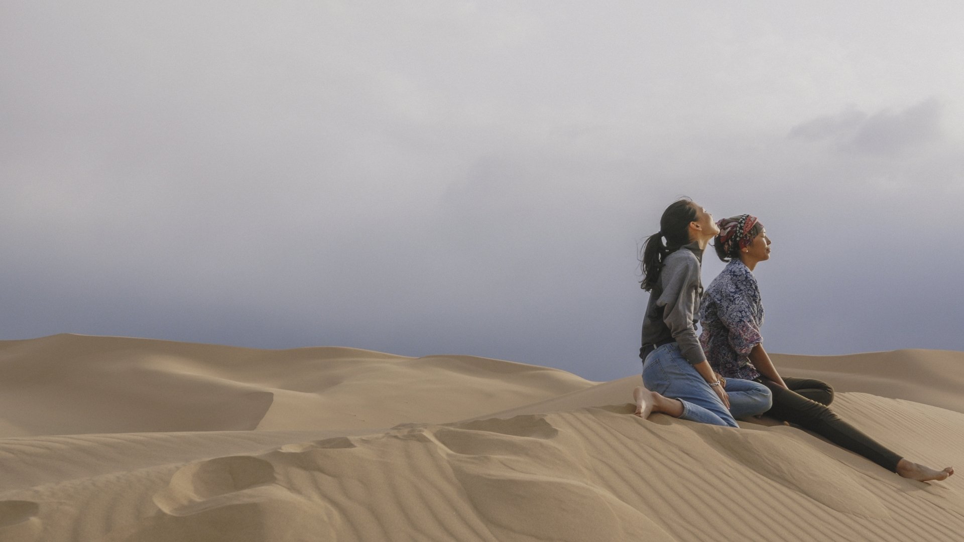 Schwarze Milch Background