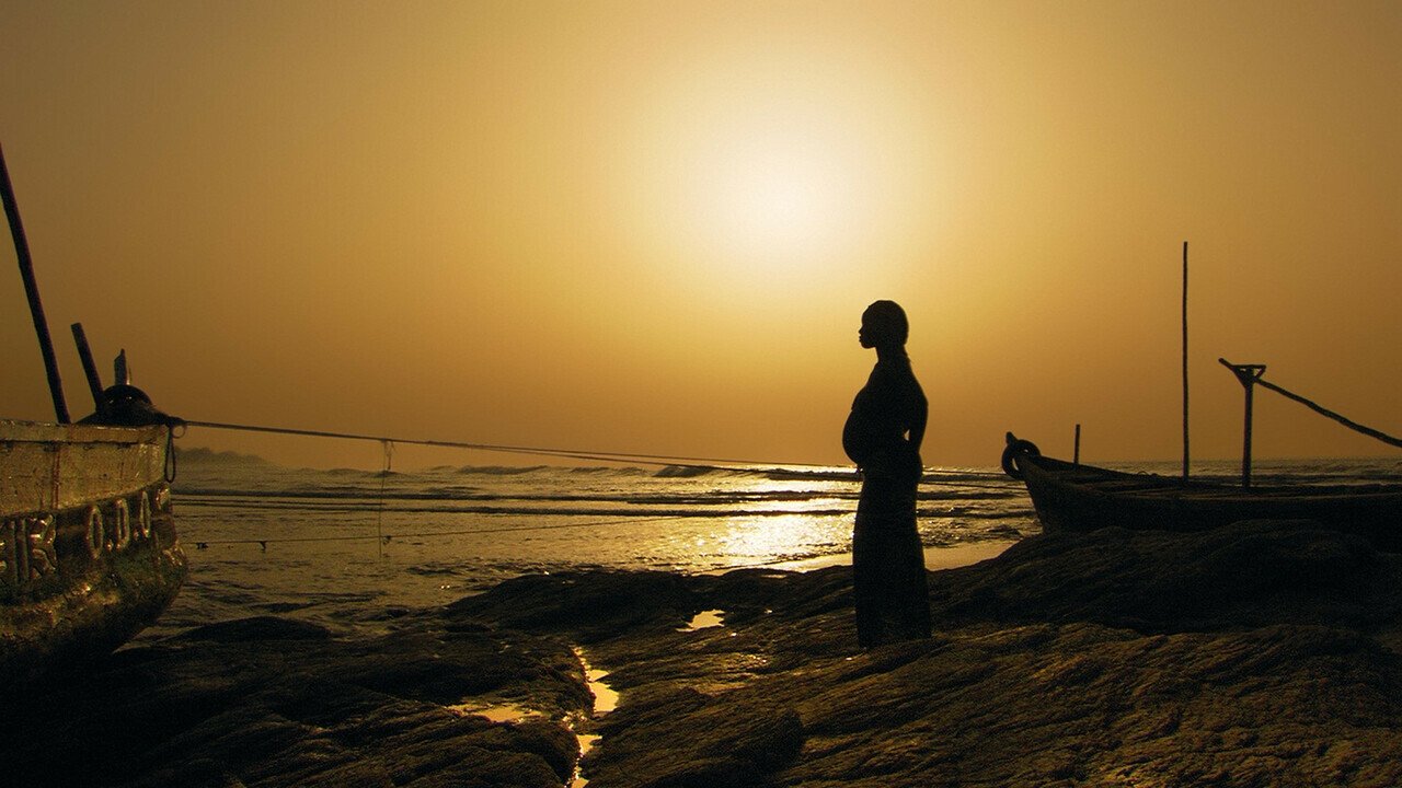 Le Premier Cri Background