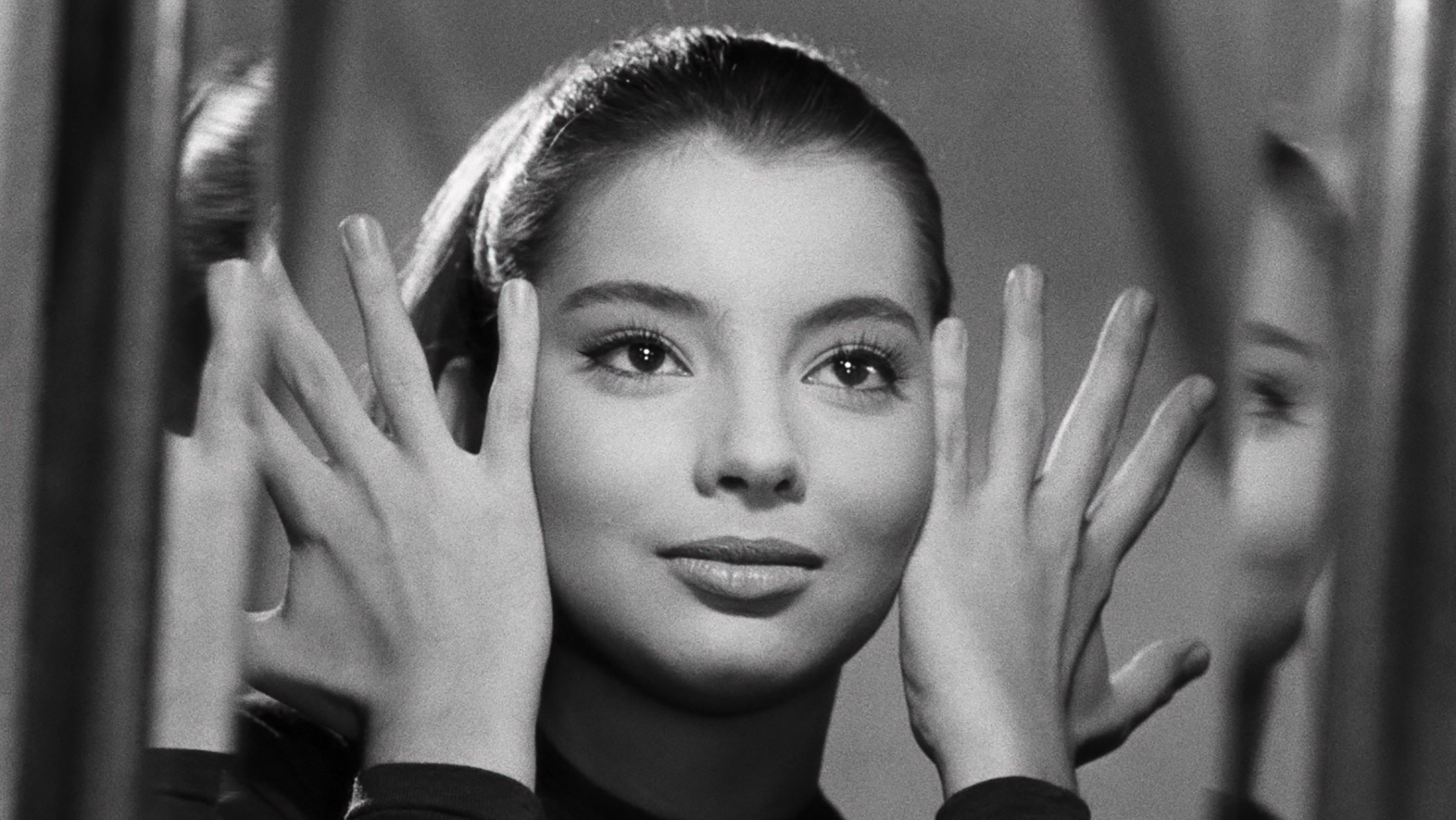 Guendalina Background