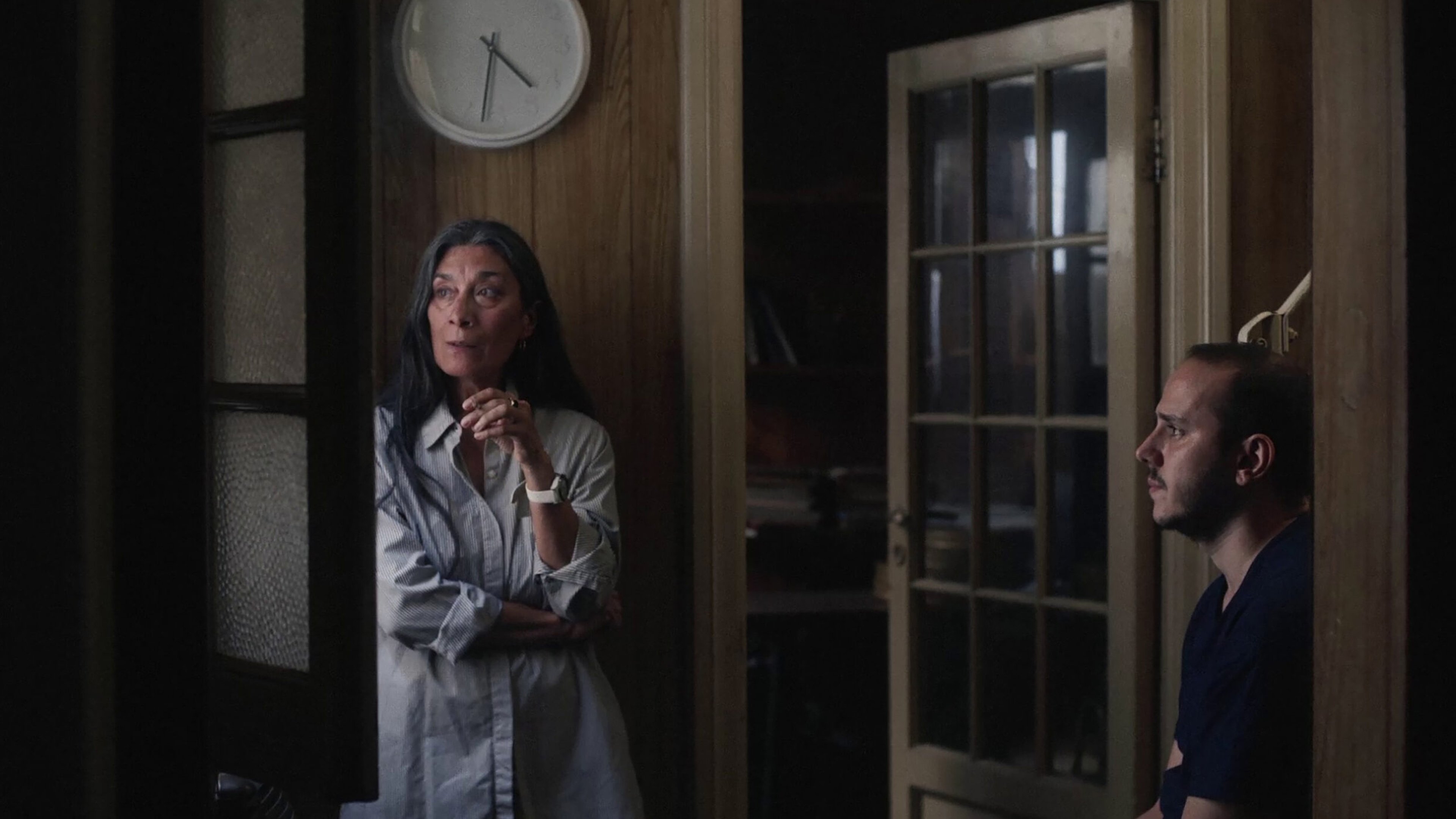 Las cosas indefinidas Background